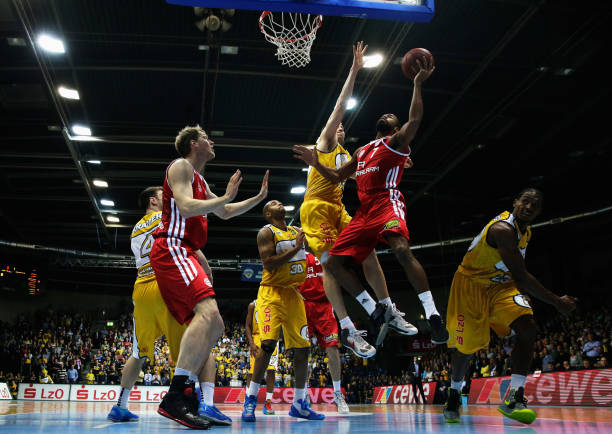 细腻的脚下 细腻的脚下